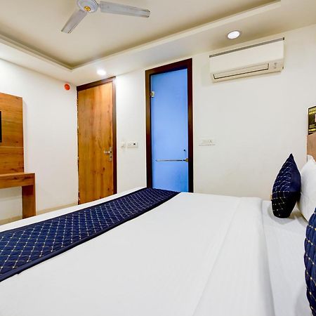Hotel Grand Qubic Near Delhi Airport New Delhi Ngoại thất bức ảnh