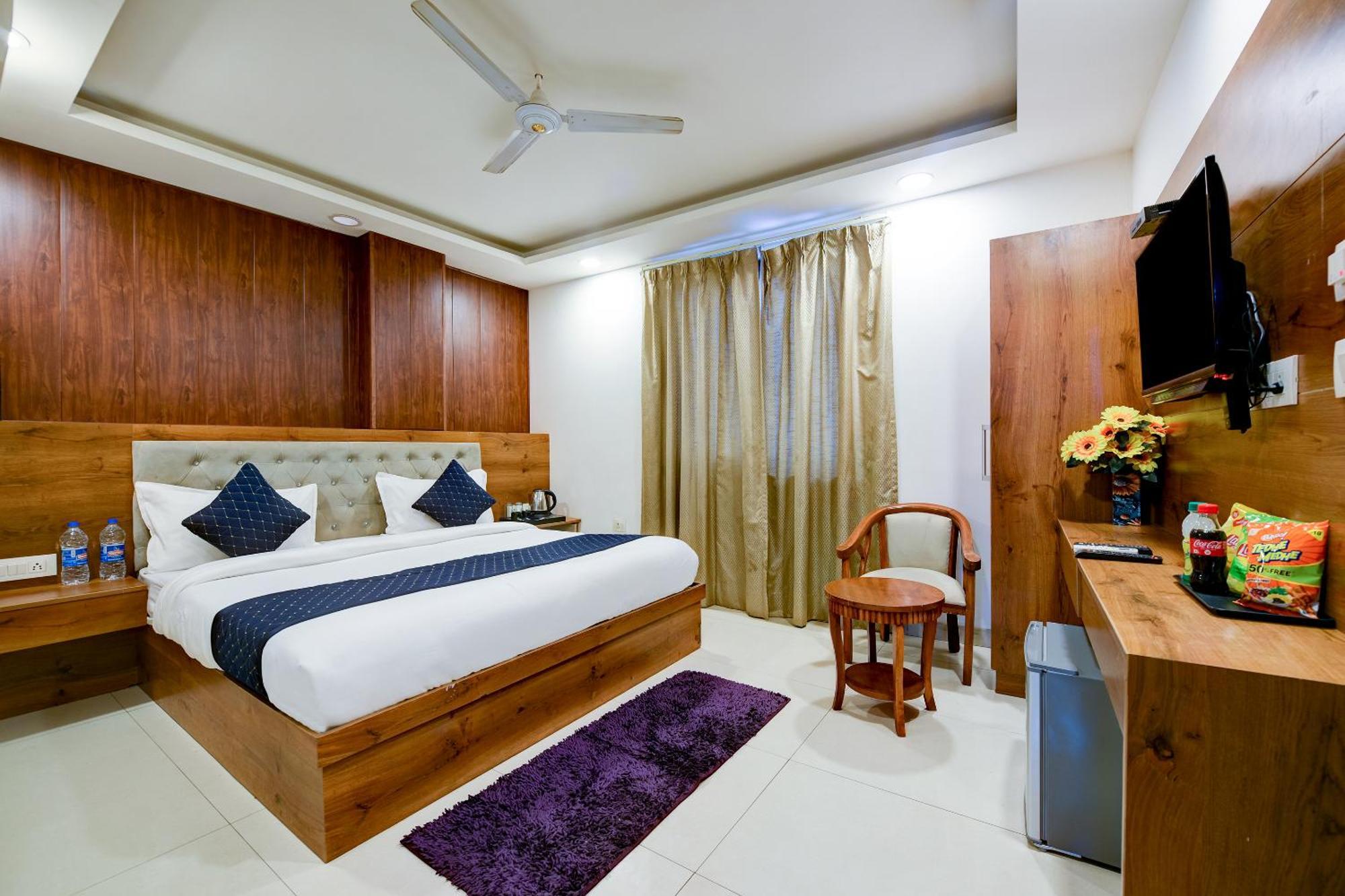 Hotel Grand Qubic Near Delhi Airport New Delhi Ngoại thất bức ảnh