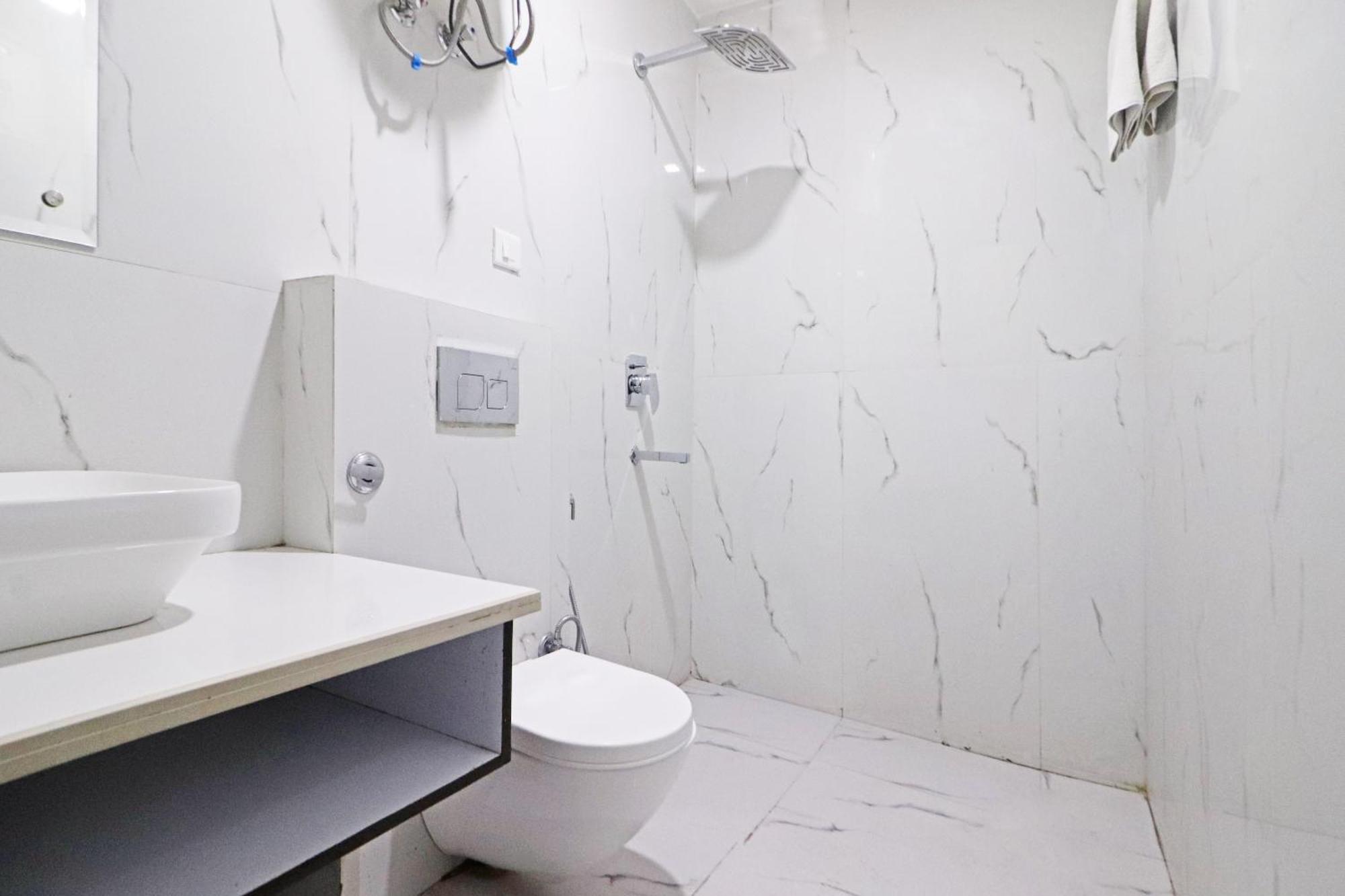 Hotel Grand Qubic Near Delhi Airport New Delhi Ngoại thất bức ảnh