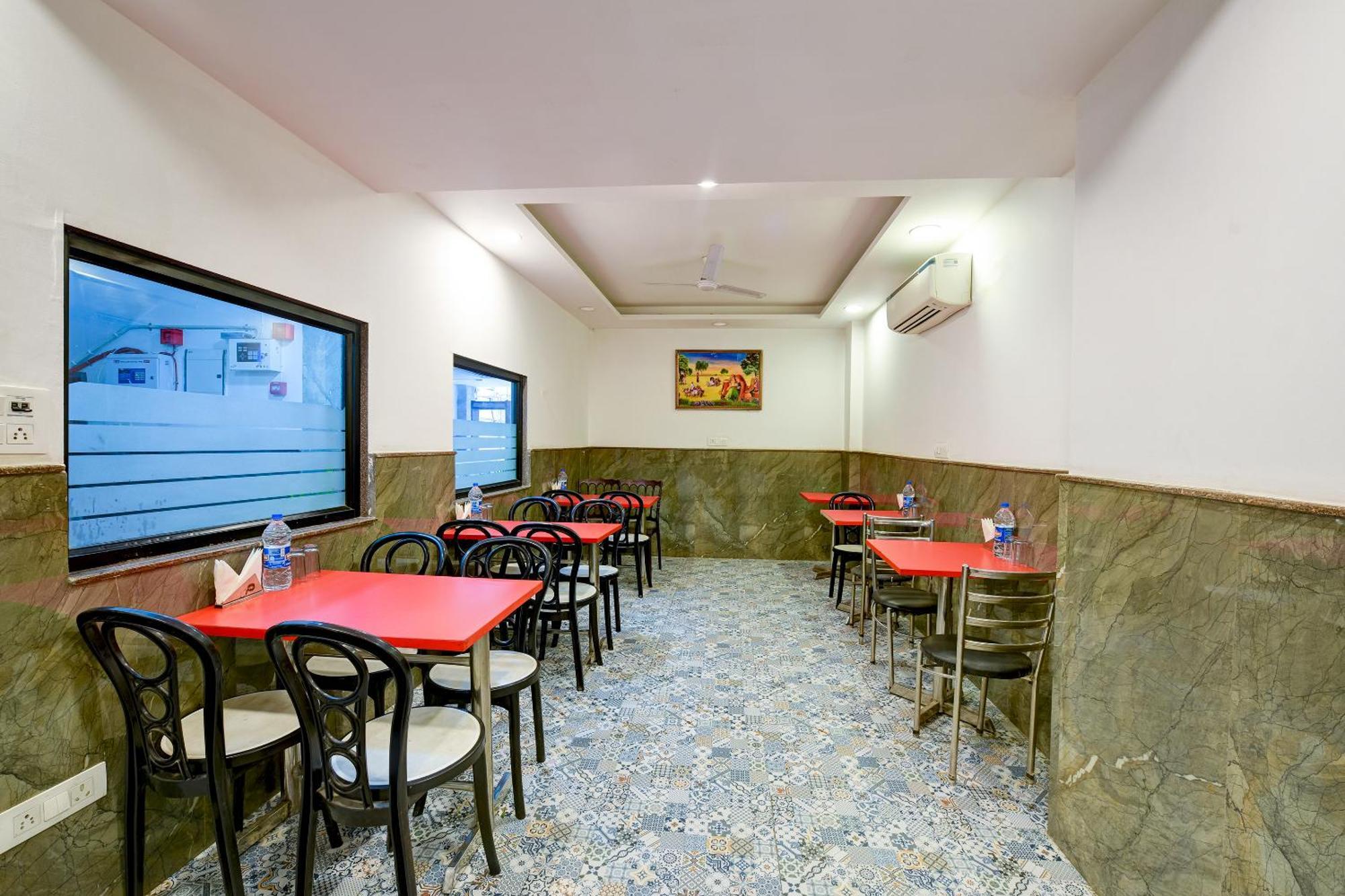Hotel Grand Qubic Near Delhi Airport New Delhi Ngoại thất bức ảnh